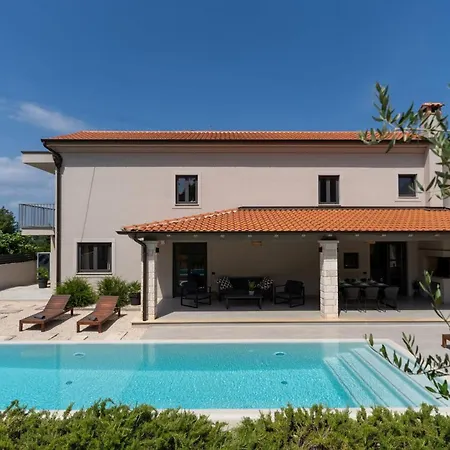 Вілла Modern Molindrio With Pool In *