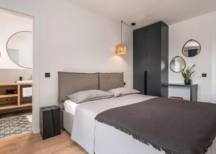 Modern Molindrio With Pool In ヴィラ ポレッチ