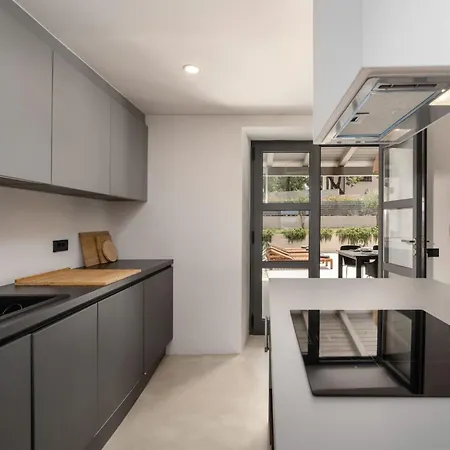 Villa Modern Molindrio With Pool In