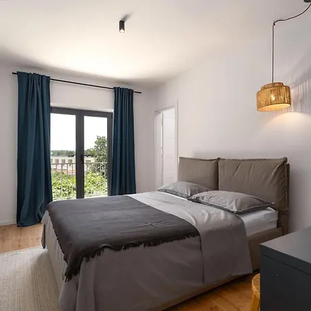 Modern Molindrio With Pool In Villa Porec