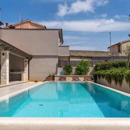 Modern Molindrio With Pool In Вилла *